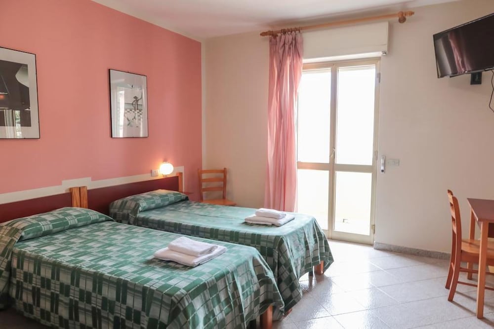 Mistral Hotel 19/62