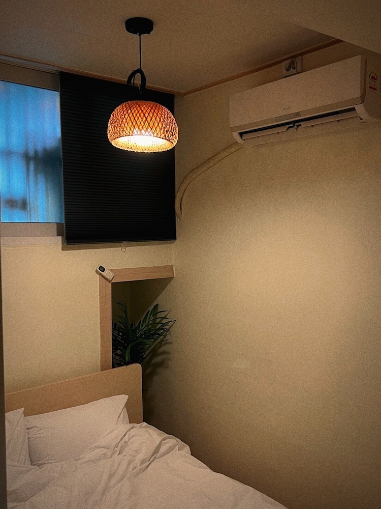 JNINE ゲストハウス 写真4