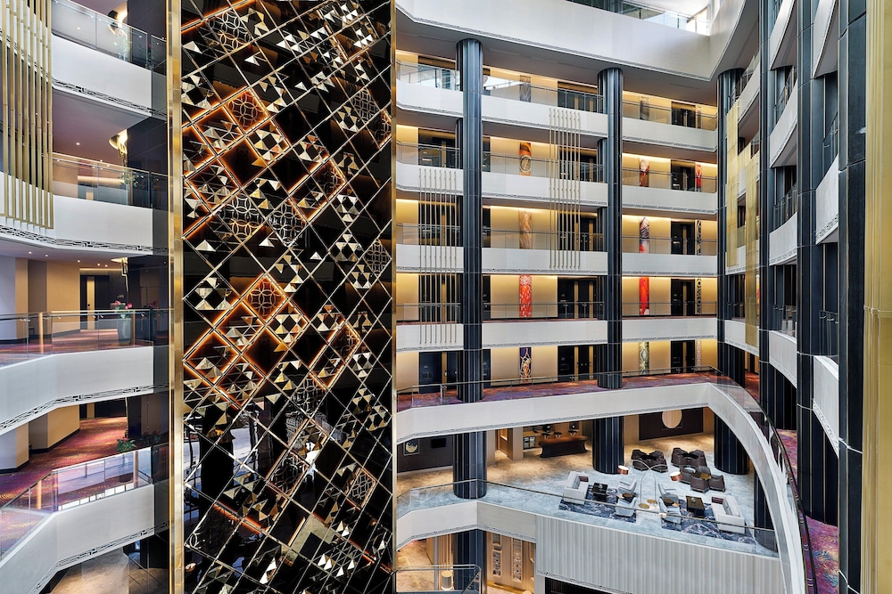 CLARKES HOTEL 3/50