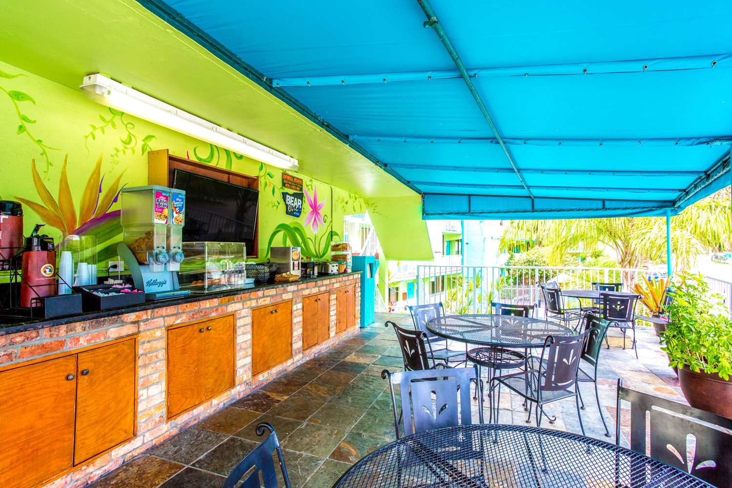 Ocean Reef Hotel 7/15
