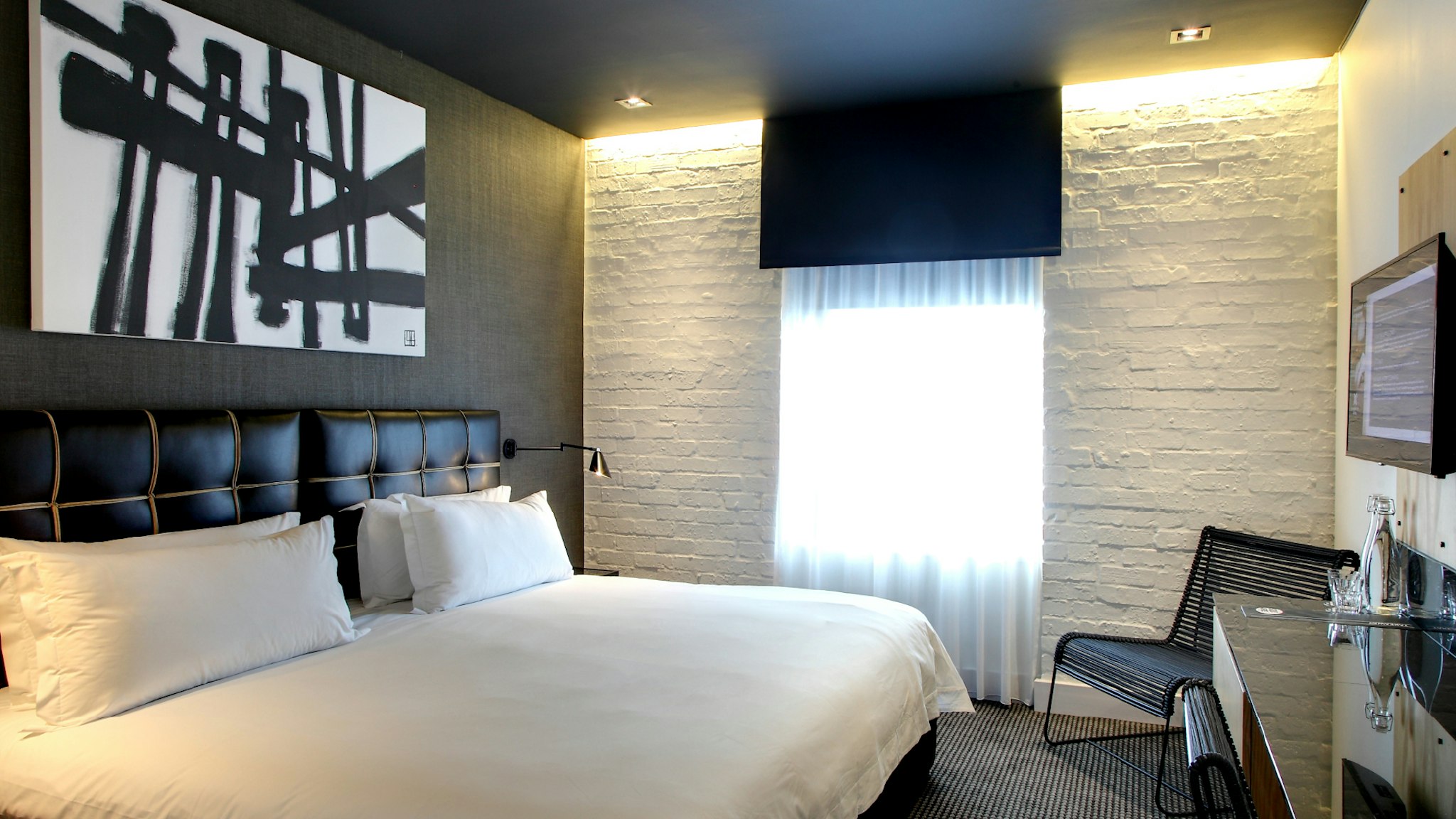 Century City Hotel Urban Square 9/46
