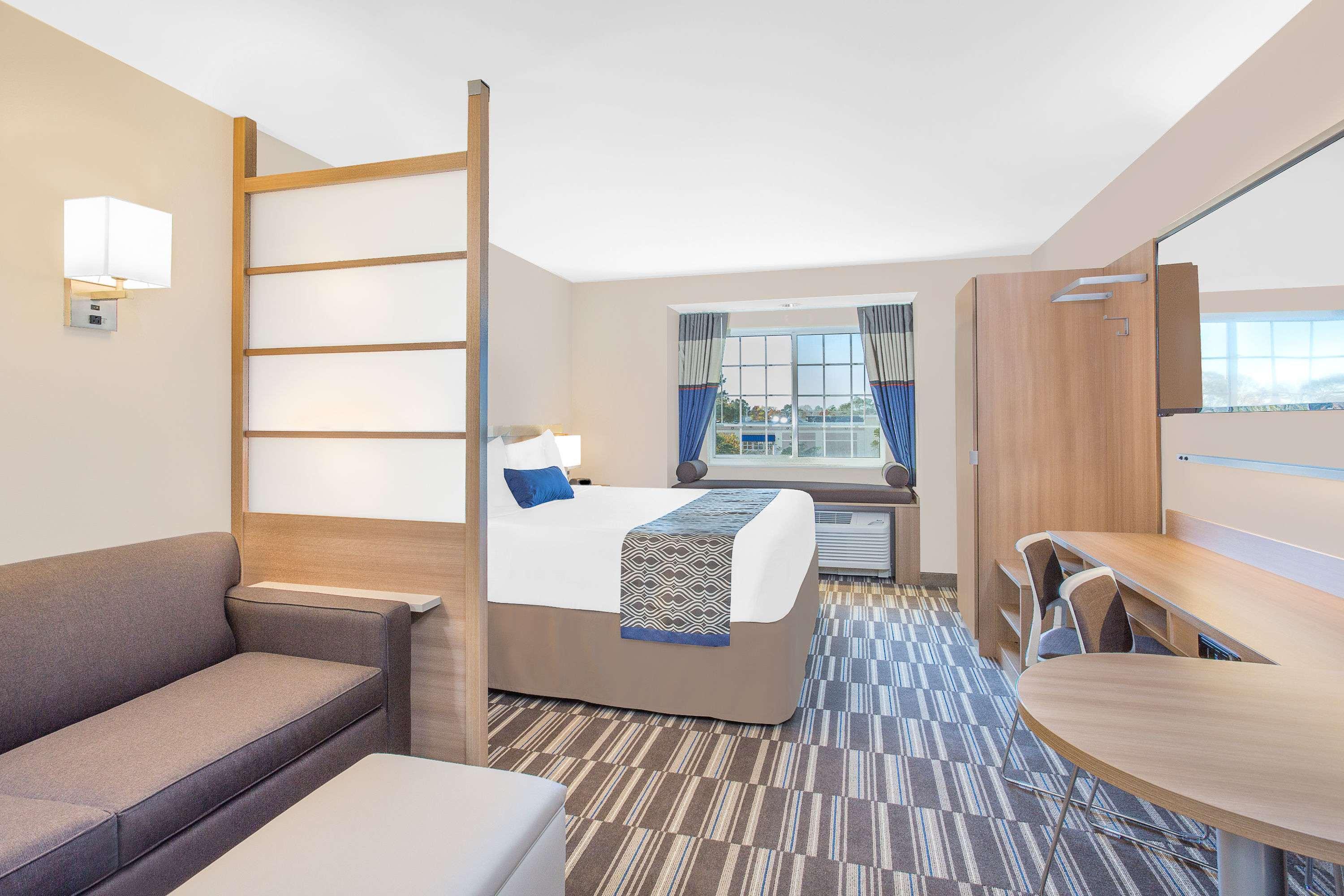 Microtel Inn and Suites By Wyndham Ocean City 17/36