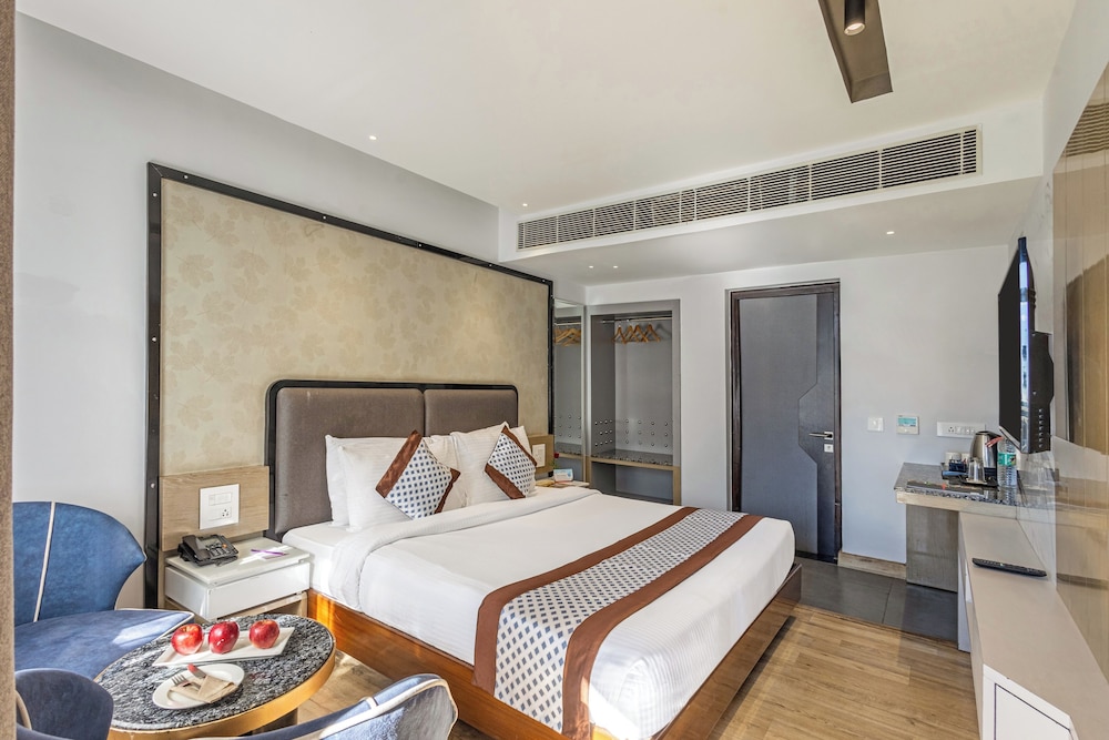 Sterling Legacy Shimla 48/69