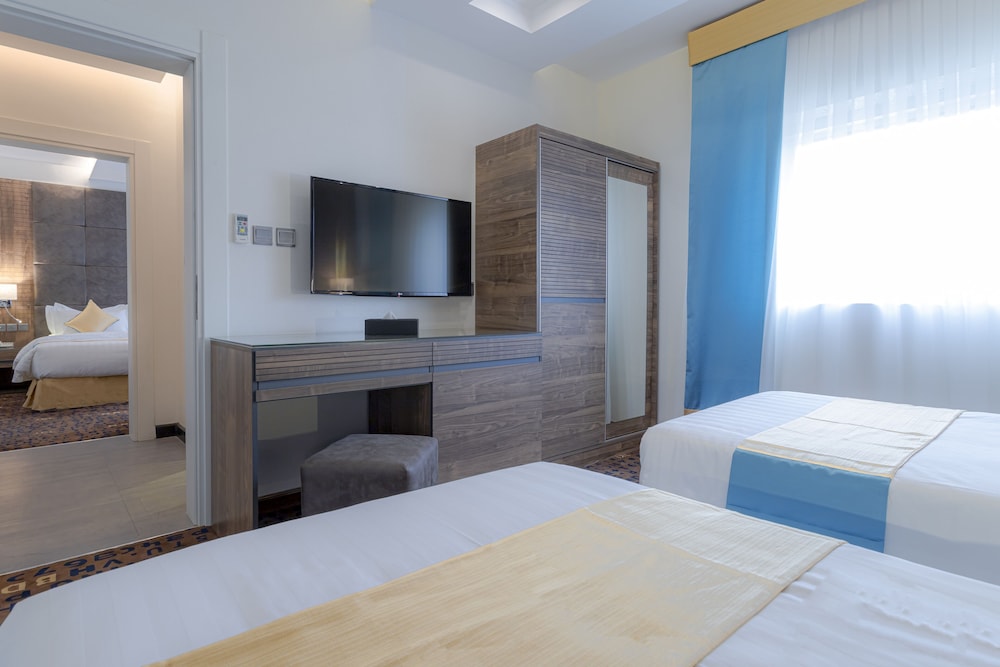 Y Platinum Hotel 17/43