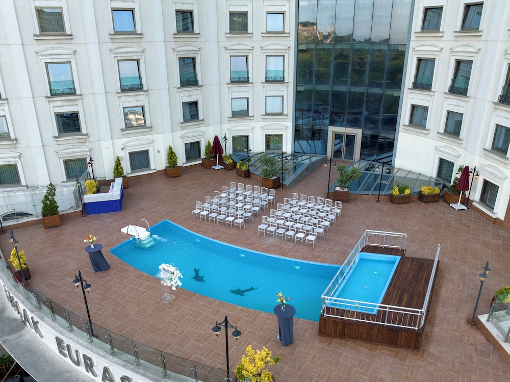 Limak Eurasia Luxury Hotel in BEYKOZ