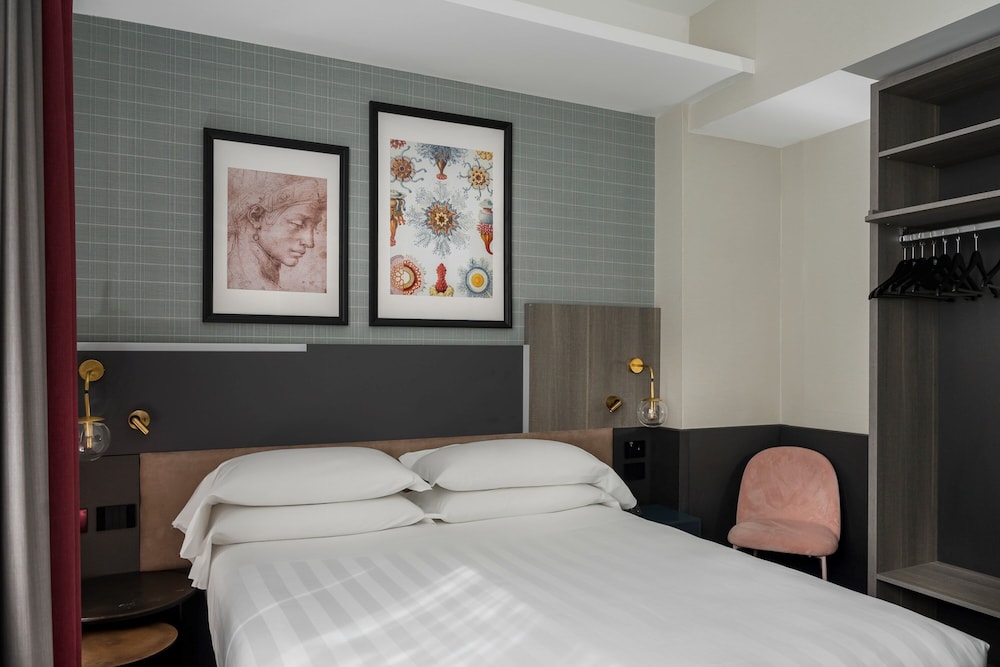 iQ Hotel Firenze 17/54