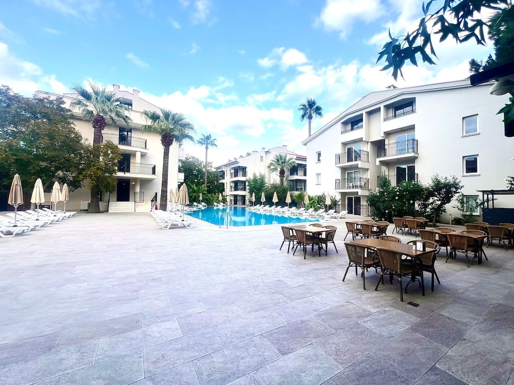 Club Palm Garden Keskin 60/68