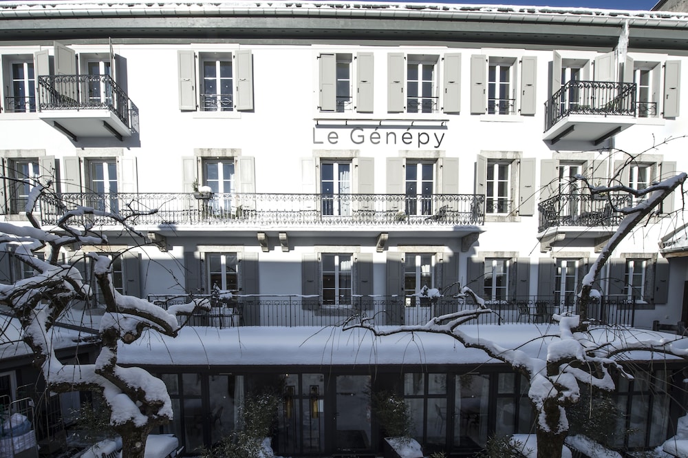 Appart hotel Le Genepy 40/68
