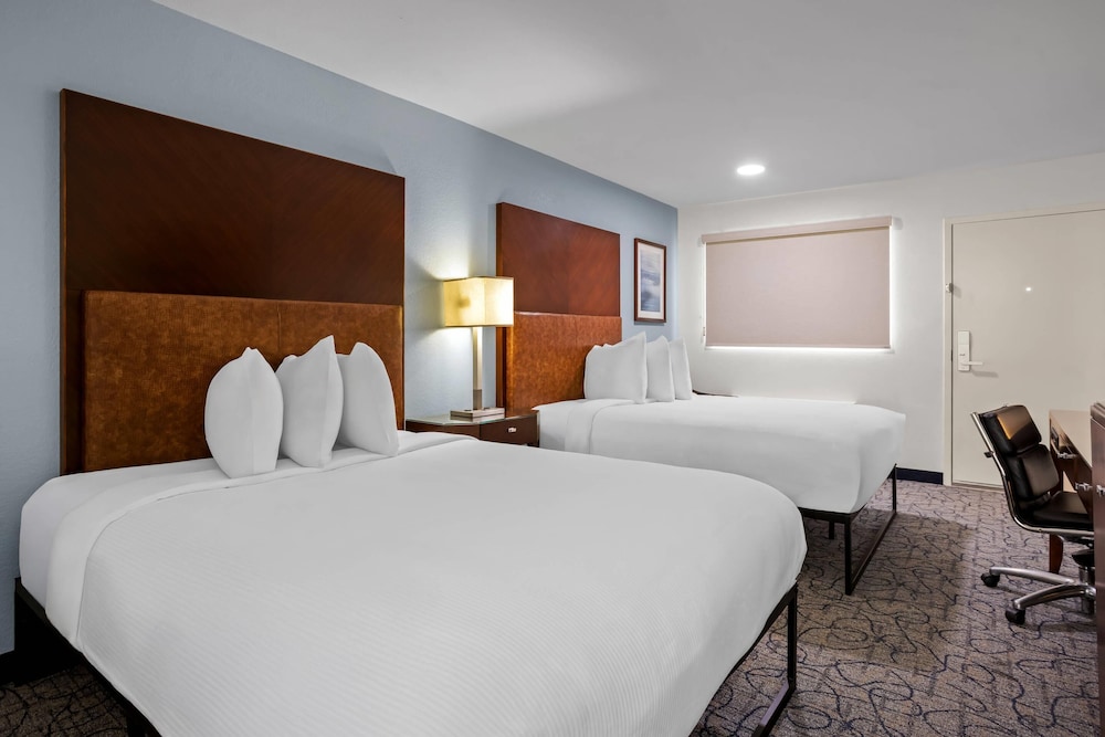 Rodeway Inn Baxley, GA 41/86