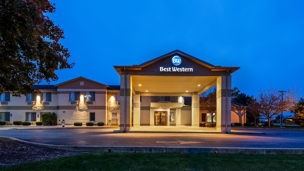Best Western Fostoria Inn & Suites 1/18