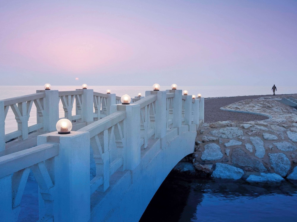 منتجع موڤنبيك شاطئ الخُبر(Movenpick Beach Resort Al Khobar) 66/71