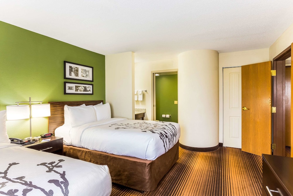 Sleep Inn and Suites Kingsport TriCities Airport 15/50