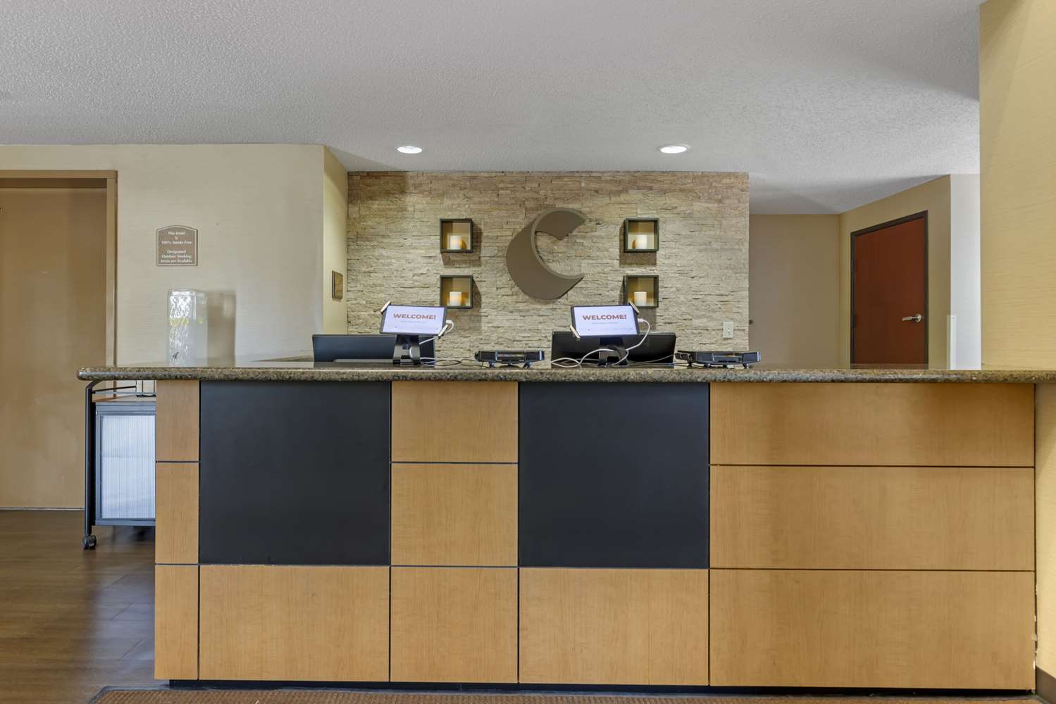 Comfort Inn and Suites Seguin, TX 10/37