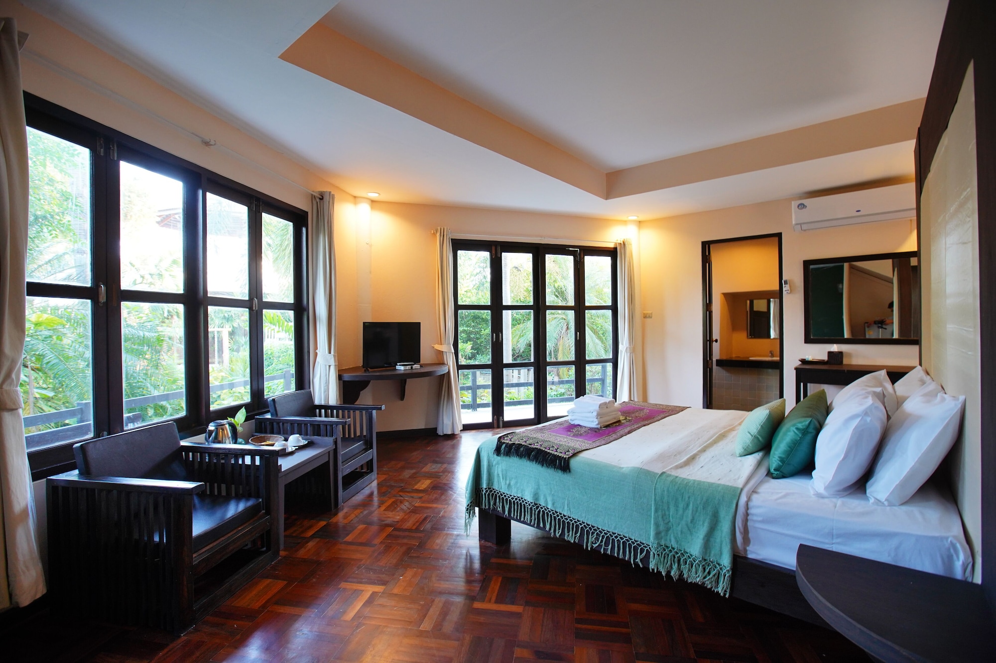 VILLA ROOM