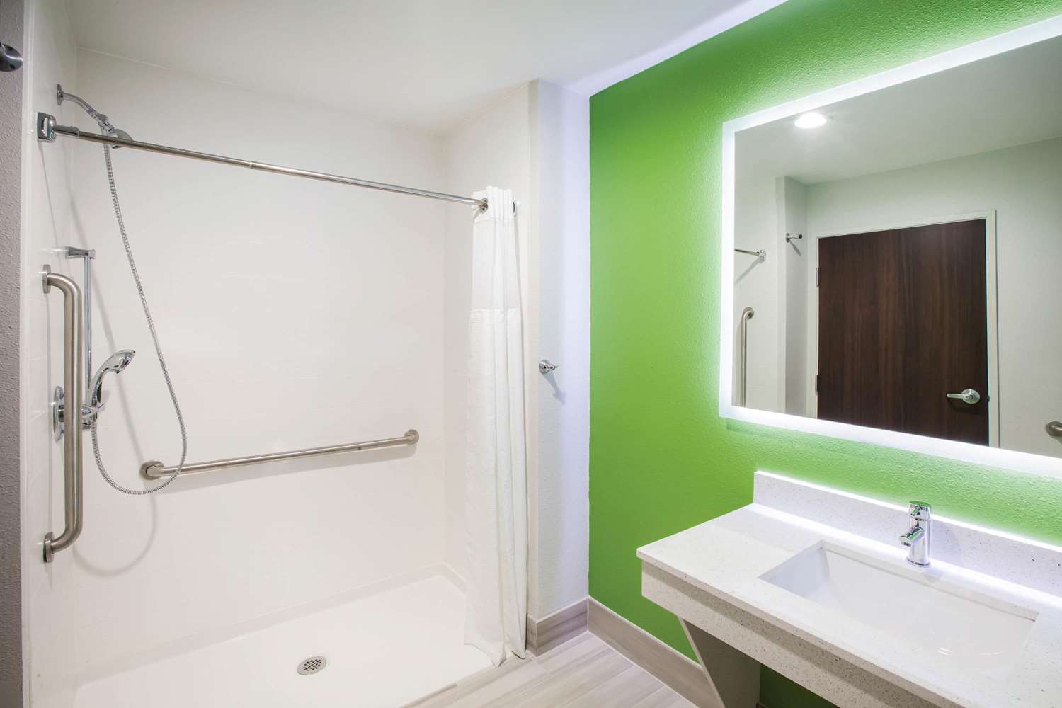 La Quinta Inn Suites By Wyndham Owasso 39/44