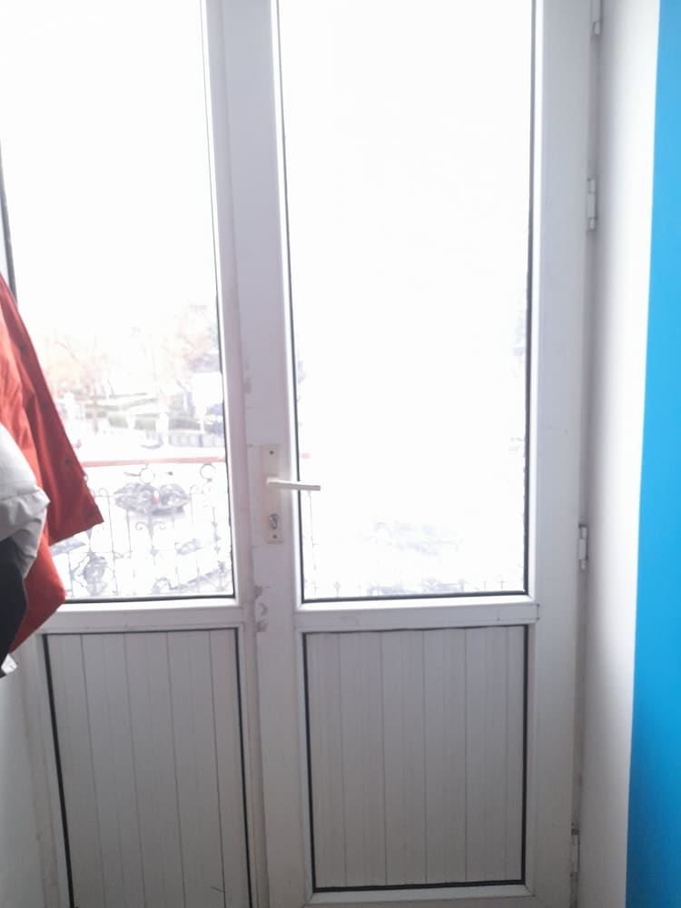 White City Hostel 32/35