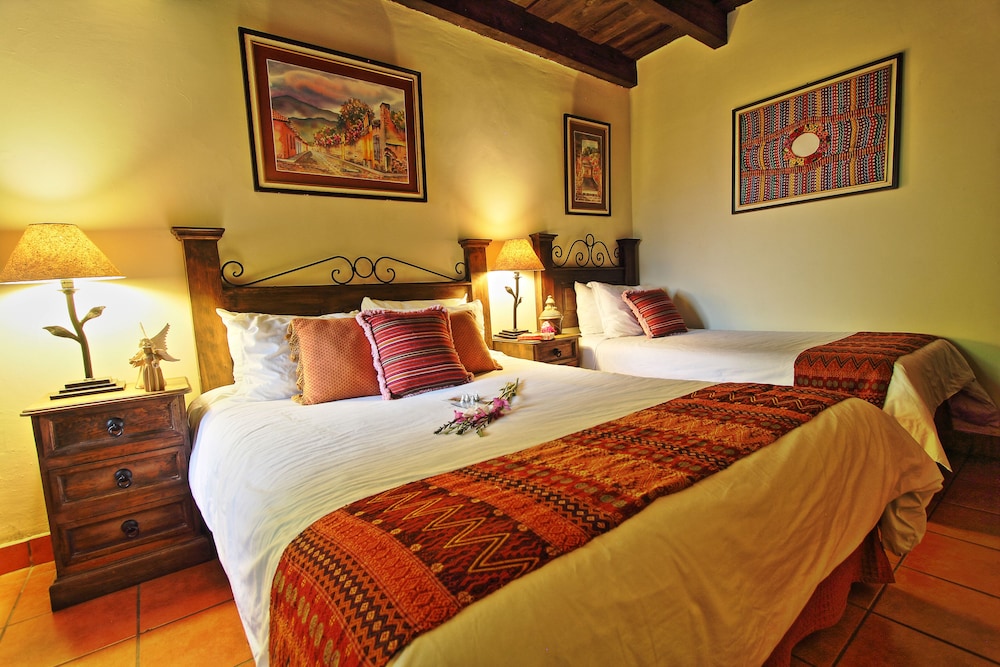 Meson Del Valle Hotel 14/50