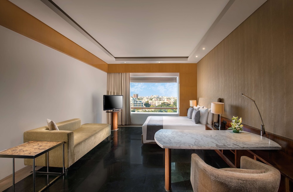 Hyatt Regency Chennai 20/80