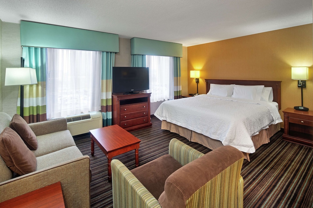 Hampton Inn & Suites By Hilton Toronto Airport 11/39