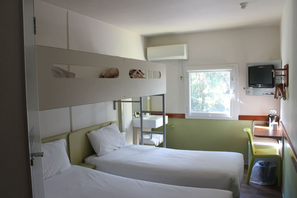 ibis budget Melbourne Airport 12/73