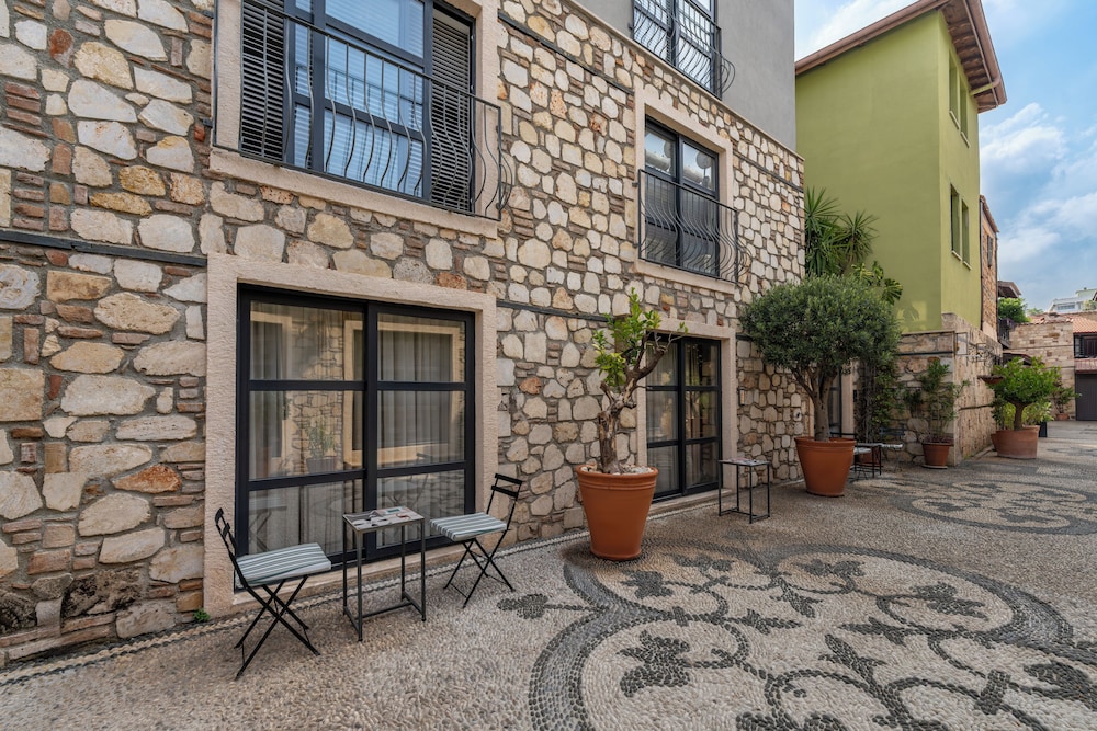 Alp Pasa Hotel 40/46