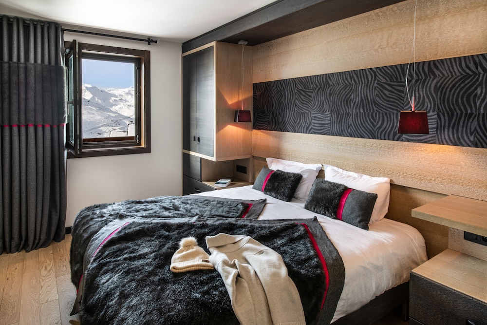 3 Bedrooms, Apartment