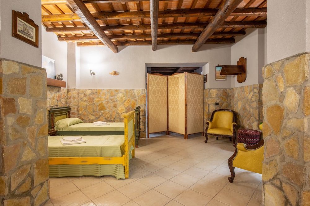 Villa Pilati Bed & Breakfast 7/50