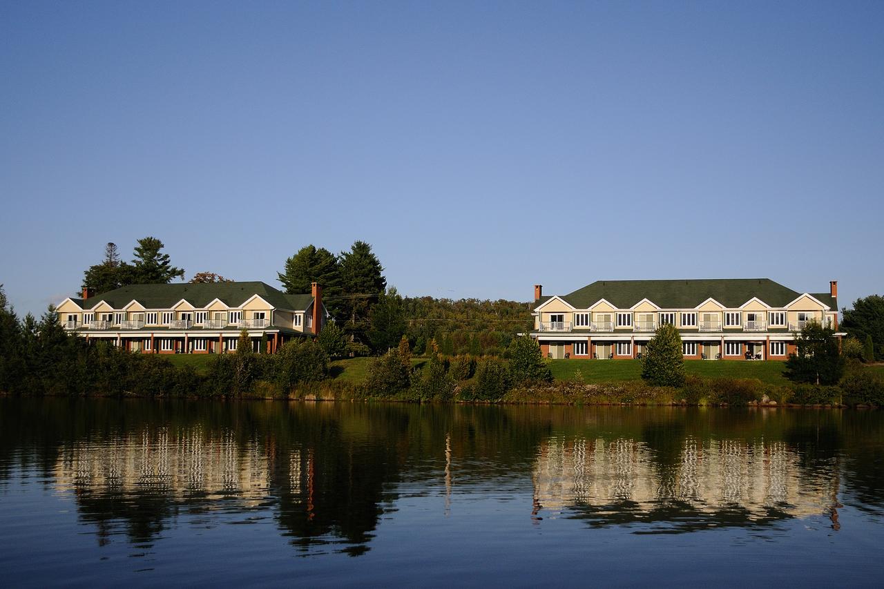 Auberge du Lac-a-l'Eau-Claire 16/28