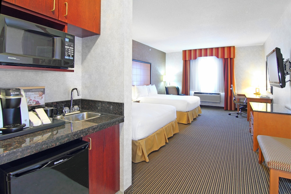 Holiday Inn Express Hotel Suites Calgary South Macleod Trail S 26/73