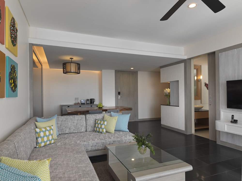 Avani+ Mai Khao Phuket Suites and Villas 26/50