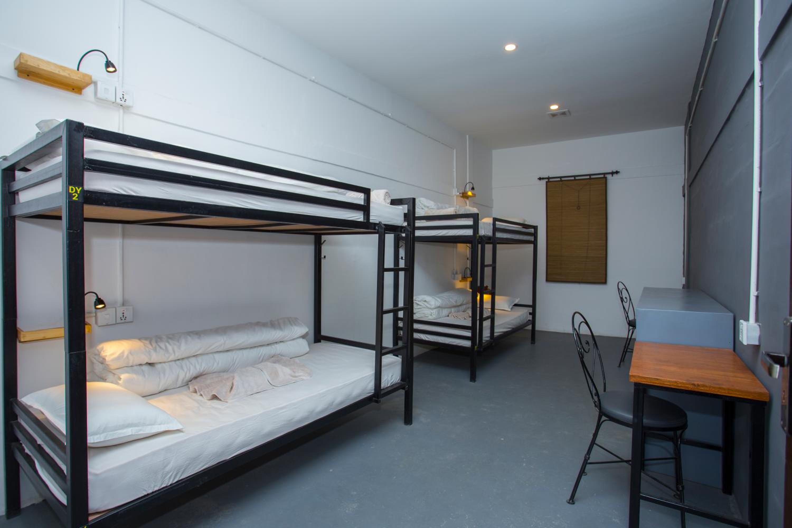 Mixed Dorm, 4 Beds