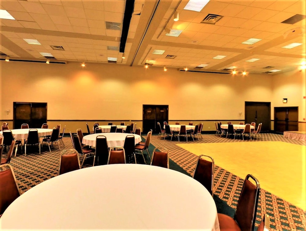 Inn at SilverCreek 55/75