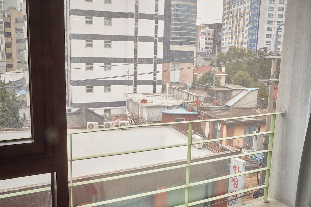 Gwangju Guest House 145 - Hostel 30/50
