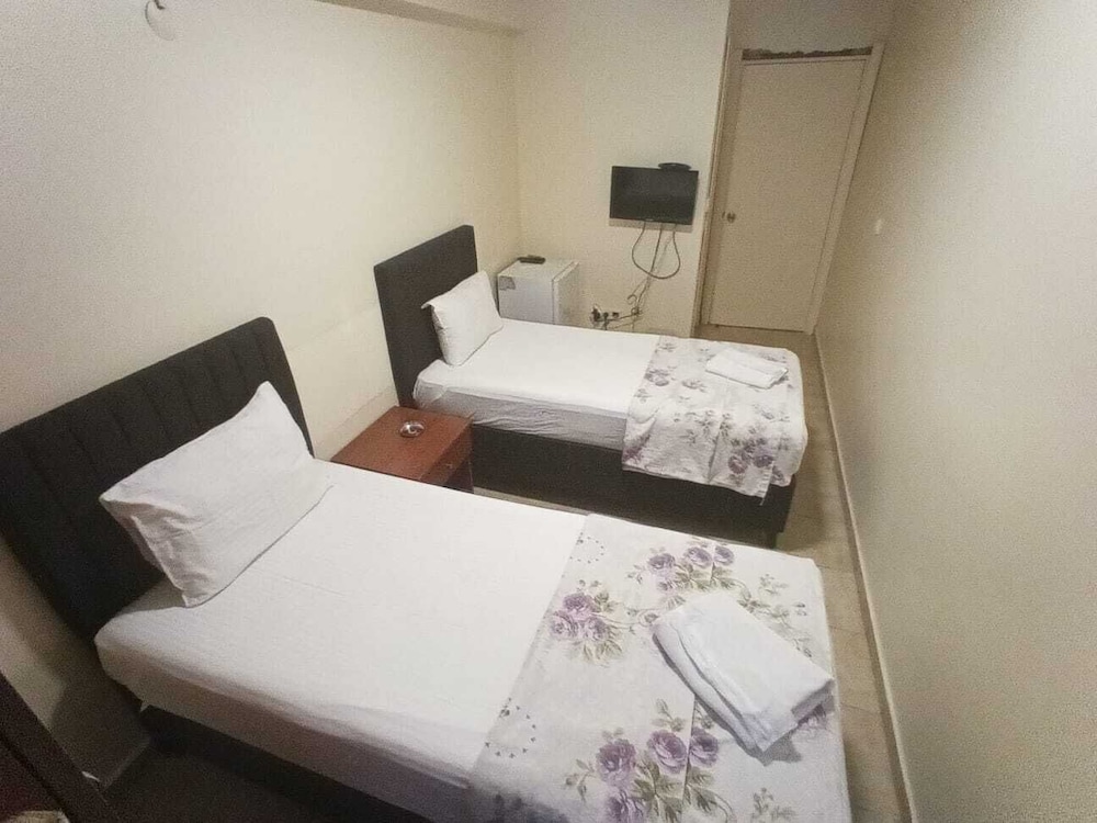 Sah Hotel 20/58