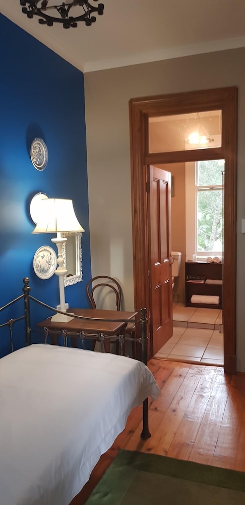 Royston Hall Guesthouse 11/32