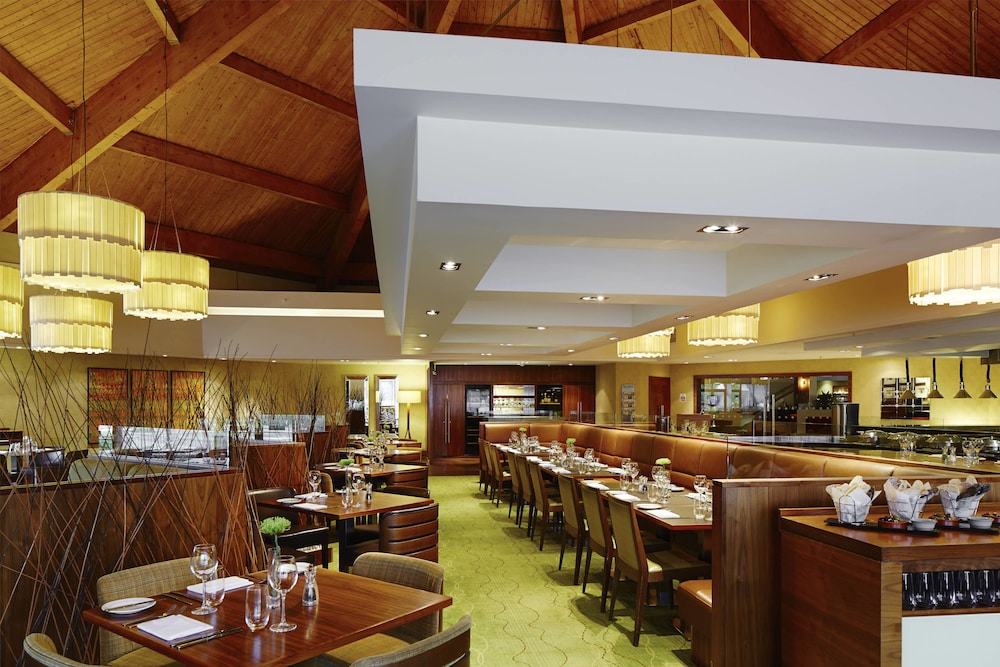 Delta Hotels by Marriott Waltham Abbey 20/29