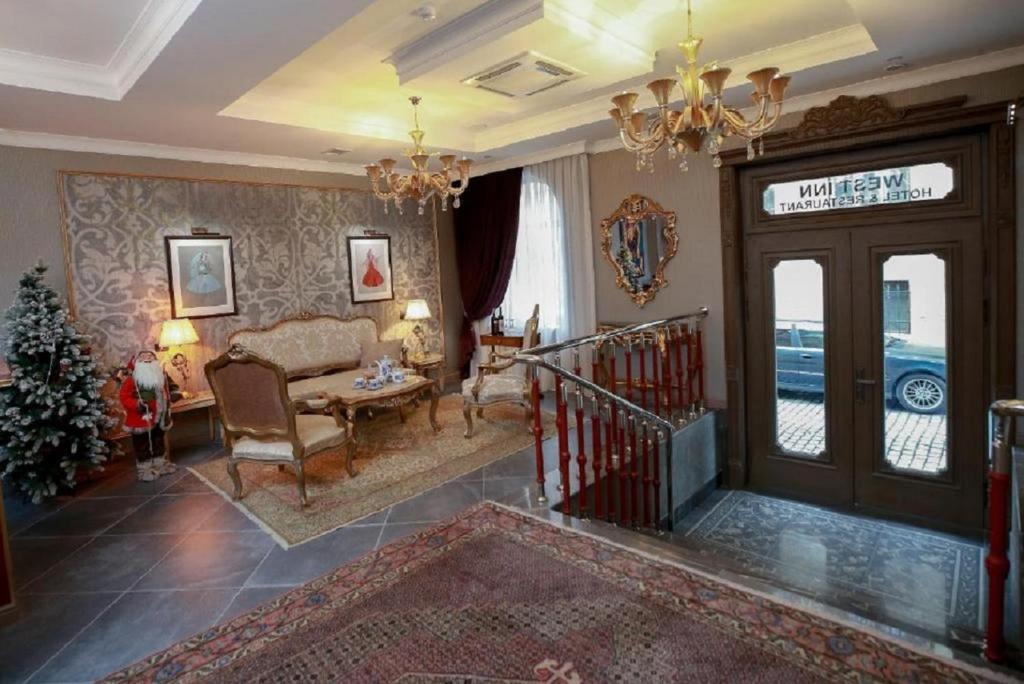 West Inn Hotel Baku 52/59