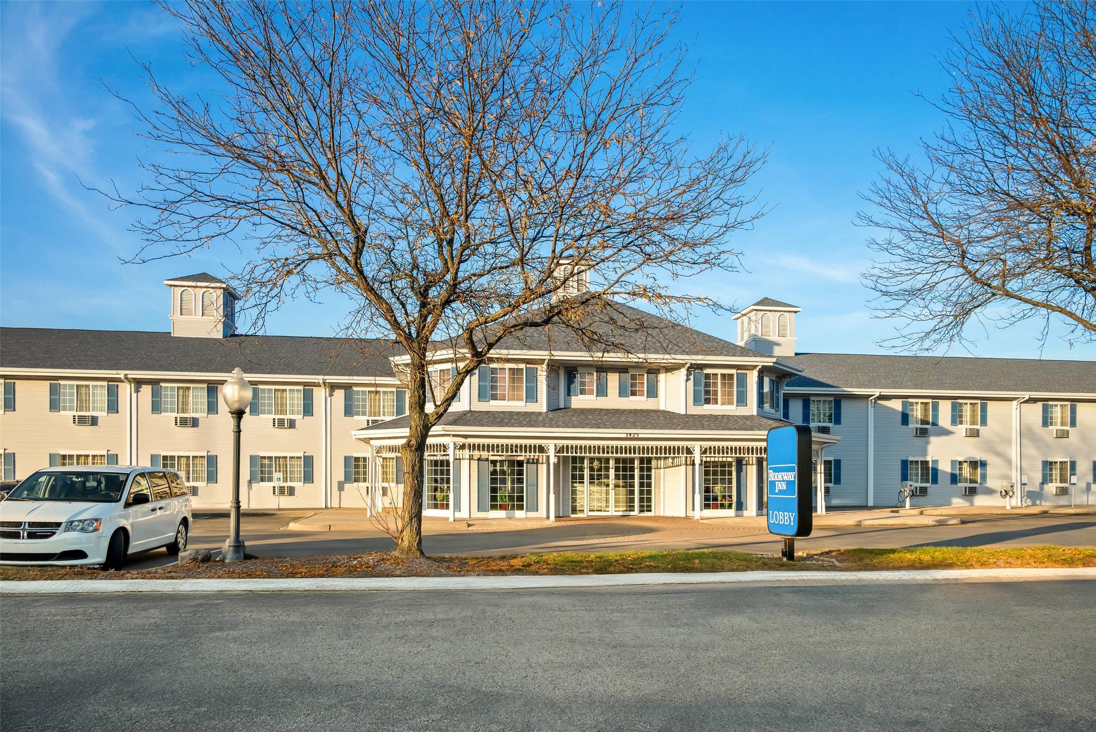 Rodeway Inn Grandville - Grand Rapids 22/22