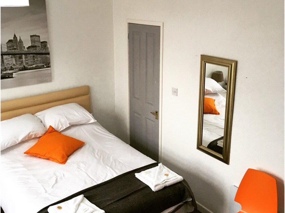 The Sandford Promenade Hotel 6/42