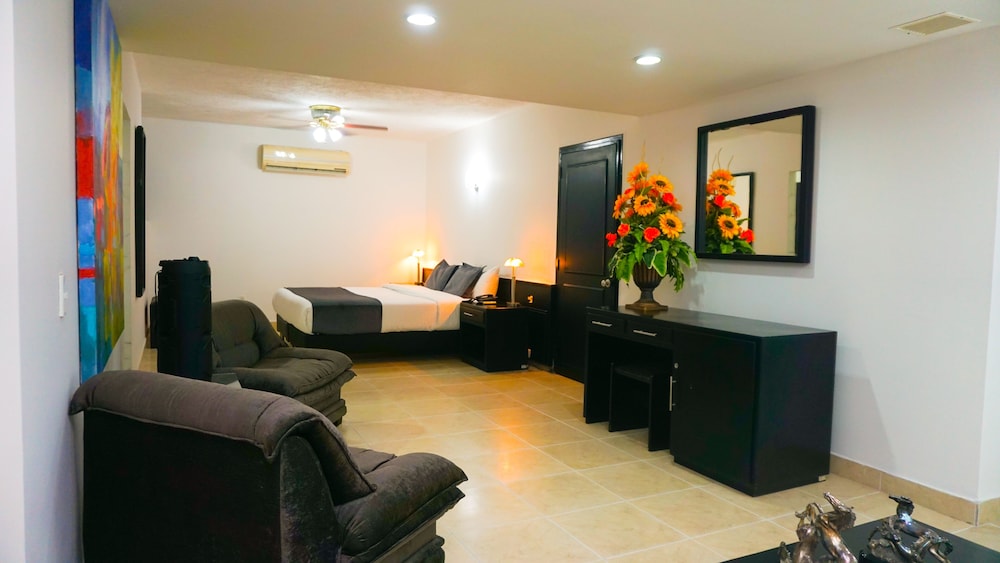Hotel Tonchala 47/58