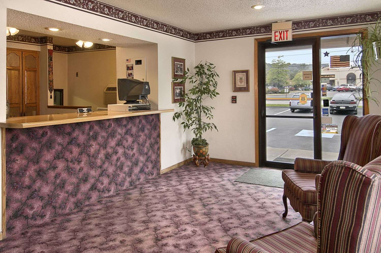 Butler Hotel, PA 2/4