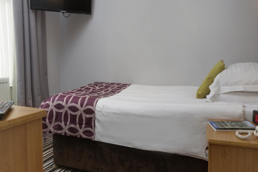 Lancaster Morecambe Bay Hotel by Belvilla 5/47