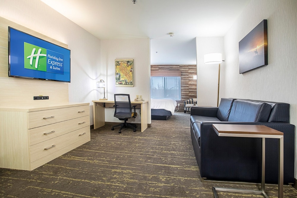 Holiday Inn Express Hotel & Suites Kalispell 50/77