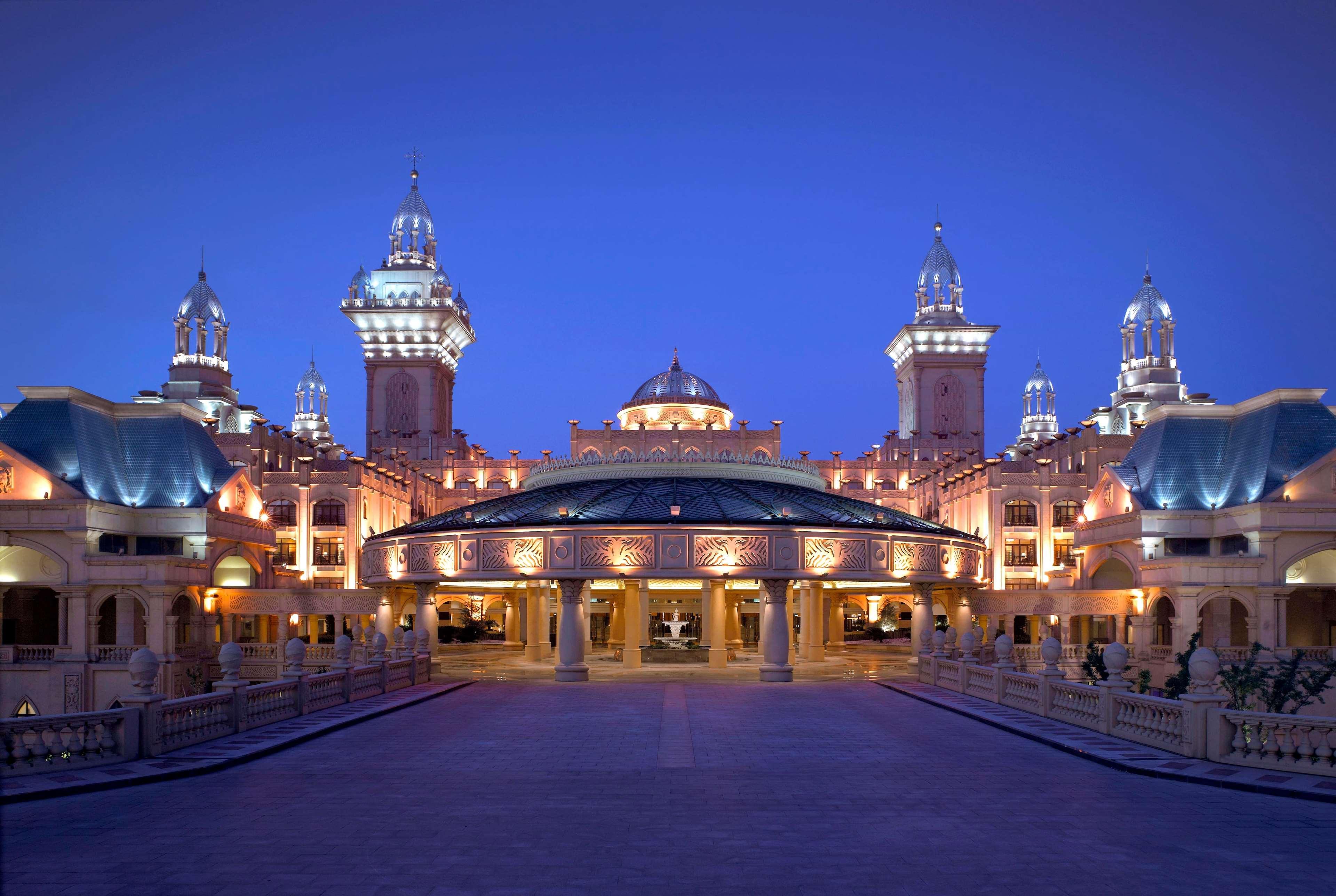 Wyndham Grand Tianjin Jingjin City photo2