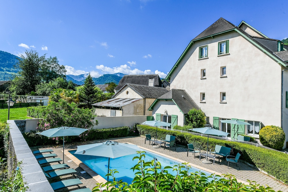 AUBERGE DE L'ETABLE 22/28