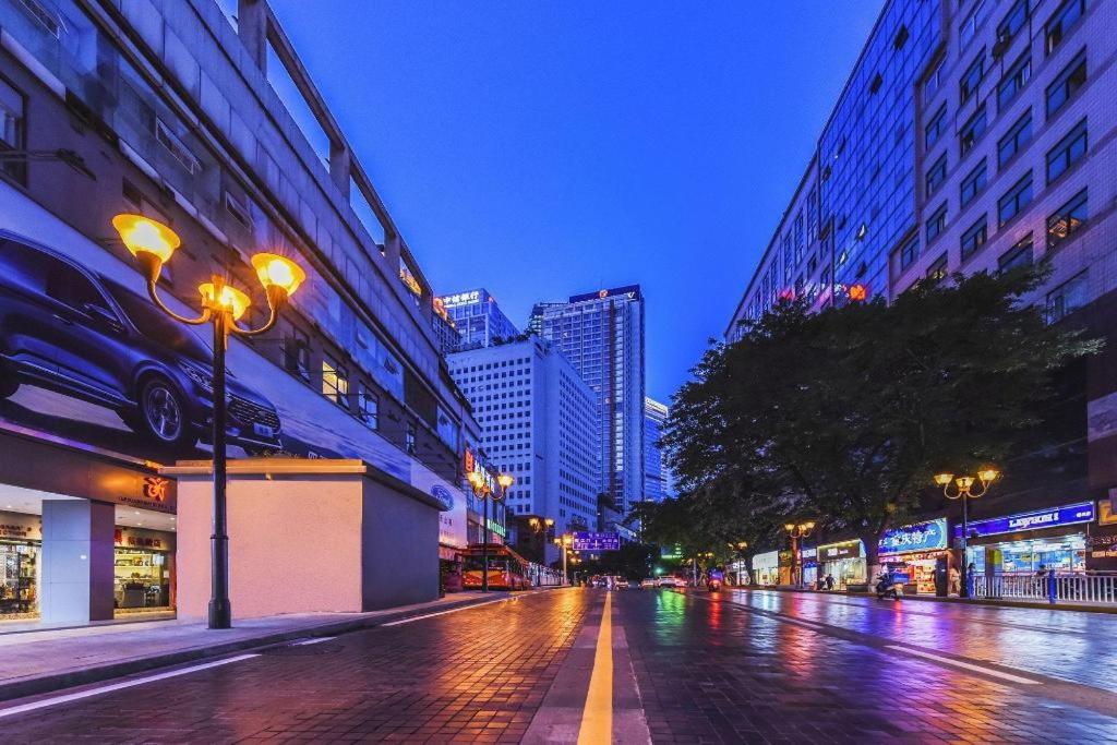 Borrman Hotel (Chongqing Jiefangbei Hongyadong) 56/58