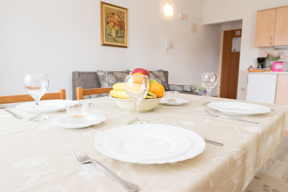 Villa Irena 15/50