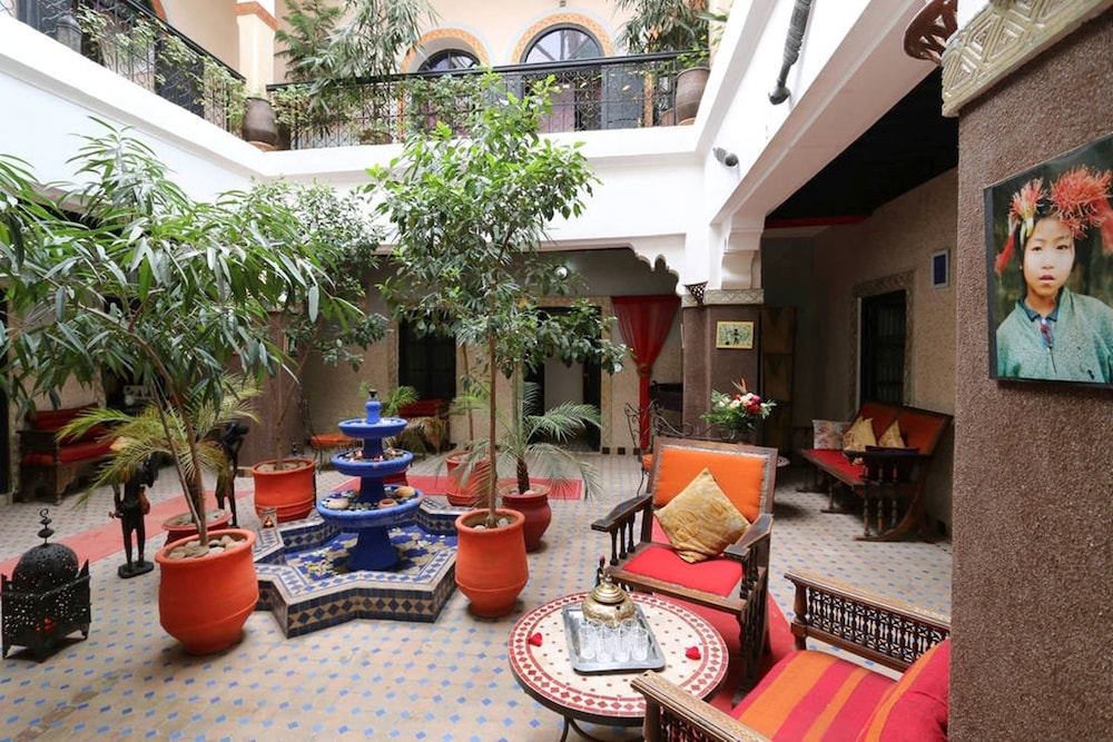 Riad Azalia 45/63