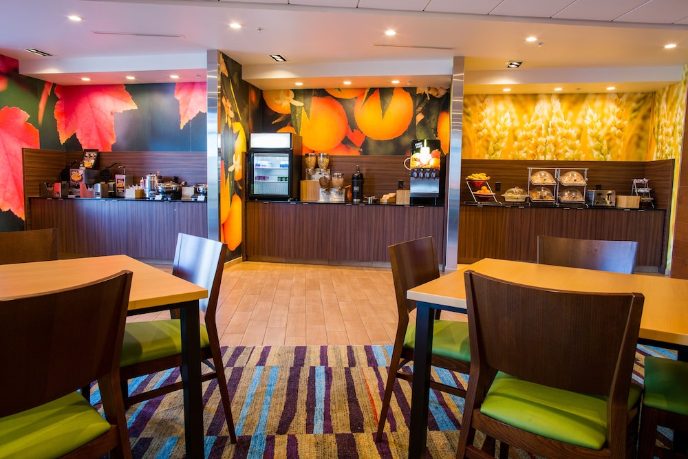 Fairfield Inn And Suites By Marriott Lincoln Southeast 47/64