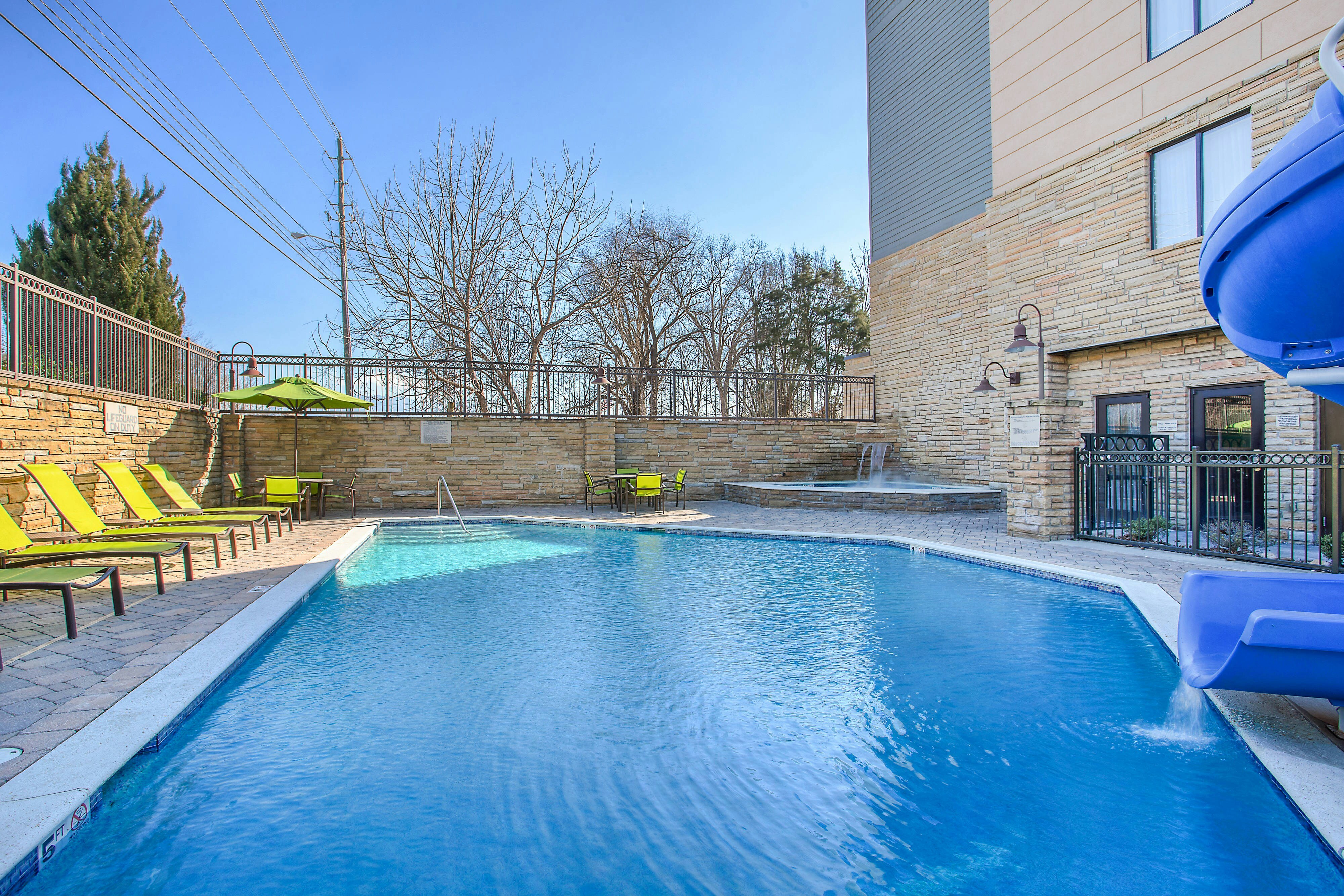 Springhill Suites Pigeon Forge 18/20